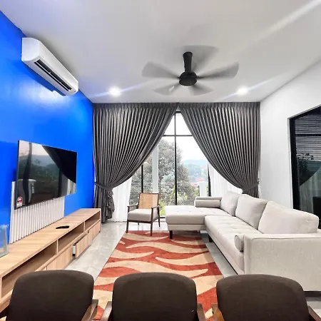 Jenderam Hill Villa-3
